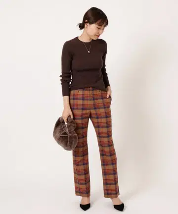 새상품급 IENA / 이에나 체크 세미 플레어 팬츠 베이지 36