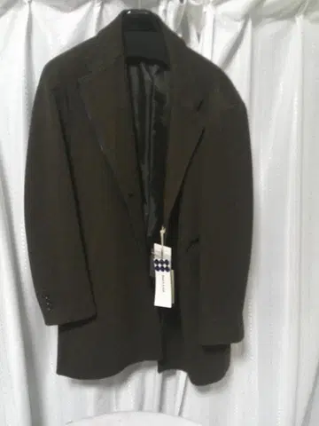 DoCLASSE 프론트 지퍼 체스터 코트