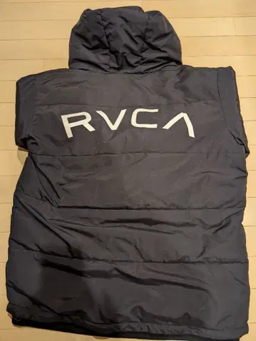 RVCA 후드 부착 다운 자켓