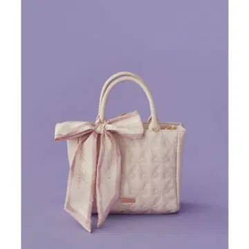 메종 드 플뢰르 스카프 포함 리본 퀼팅 2way 토트