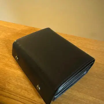 블랙 가죽 접이식 지갑