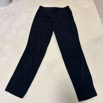 DESCENTE 블랙 팬츠