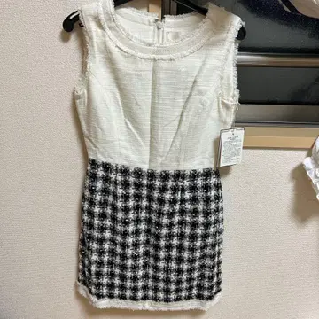 미셸 마카롱 트위드 슬리브리스 미니 원피스