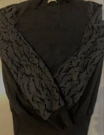 프레이 아이디 블랙 니트 스웨터