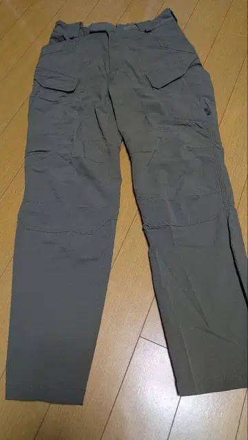 헬리콘텍스 팬츠 2벌