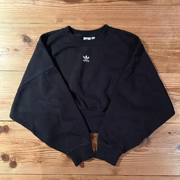 adidas 숏 기장 맨투맨 여성용