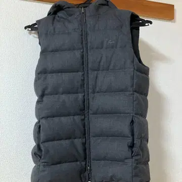 라코스테 리버서블 다운 베스트