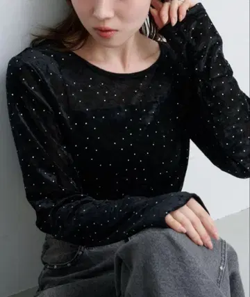 kastane 스터드 벨로아 풀오버