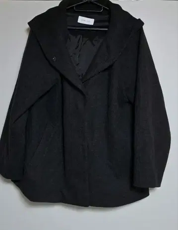 글로벌 워크 후드 부착 코트