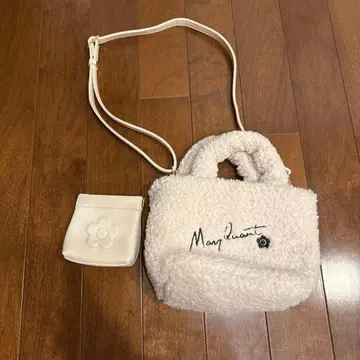 Mary Quant 화이트 퍼 숄더백