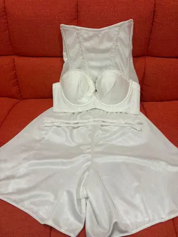 결혼식 브라이덜 이너 C75/70 사이즈/M