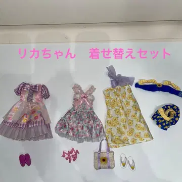 리카짱 옷 갈아입기 의류 4벌