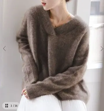 [시착만 한 상품, 택 포함] NOBLE 퍼 니트 V넥 풀오버 브라운D