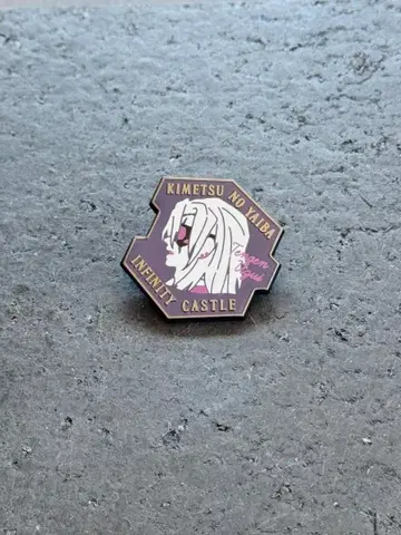 극장판 귀멸의 칼날 무한성편 캐릭터 모티브 핀즈 우즈이 텐겐 핀 배지