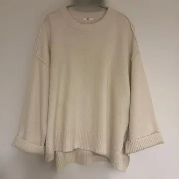 새상품급 YAMADAYA 아이보리 오버 사이즈 니트 스웨터