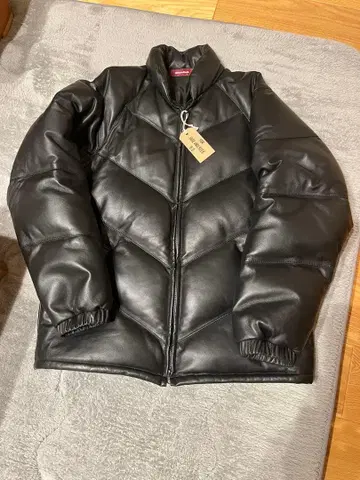 HIDE AND SEEK 다운 자켓