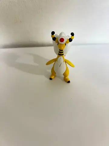 아프리칸 엘렉텔팬더 피규어