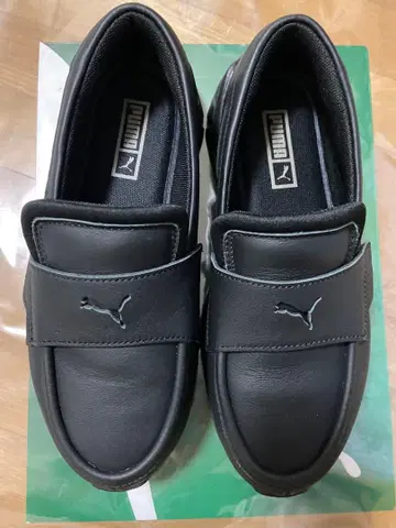 PUMA 로퍼 스니커즈