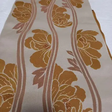 세탁 가능한 나고야 오비 베이지 겨자색 모란 작약