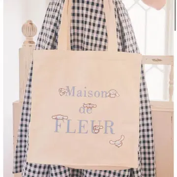 Maison de FLEUR 자수 토트백 메종 드 플뢰르