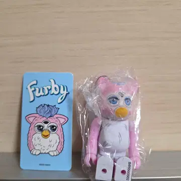 퍼비 베어브릭 피규어