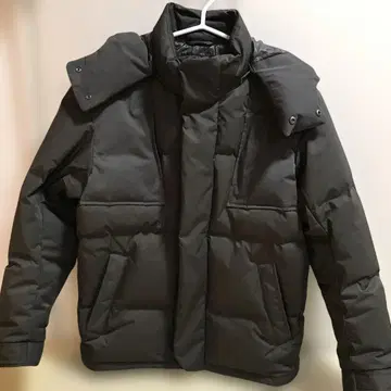 유니클로 +J 다운 오버 사이즈 다운 자켓 질 샌더 카키 M