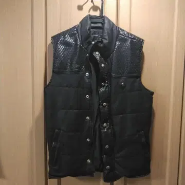 Be Ambition 블랙 베스트 L