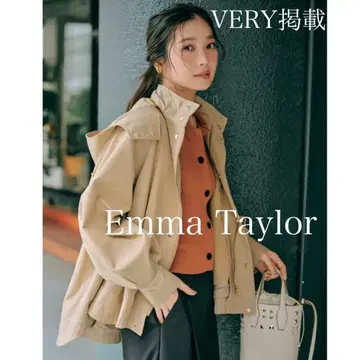 [ 컨디션 최상 ] Emma Taylor 라이너 포함 플레어 마운틴 파카