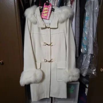 CECIL McBEE 퍼 달린 롱 코트