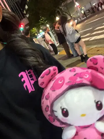 PHATRNK 핑크 로고 블랙 롱T