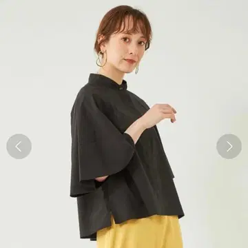 green label relaxing 플레어 슬리브 블라우스