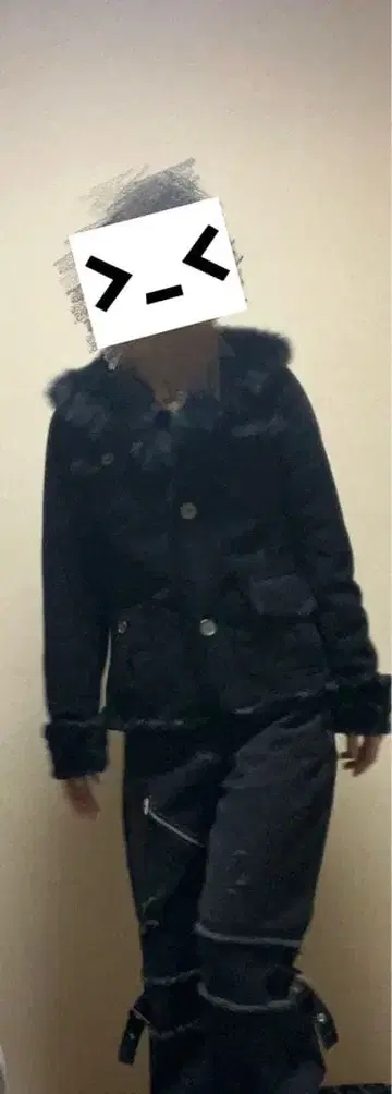 꼼므뜨 모드 퍼 포함 자켓