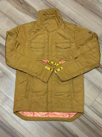 HOSU ATPD 아우터 M 사이즈