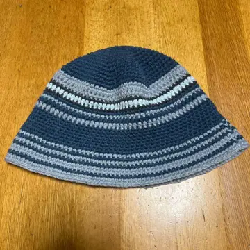 손뜨개질 버킷햇 네이비 그레이 스트라이프 비니 구제 의류