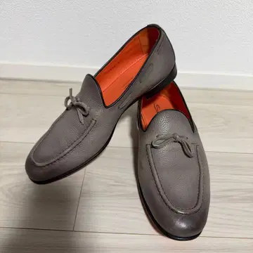 그레이 가죽 로퍼 santoni