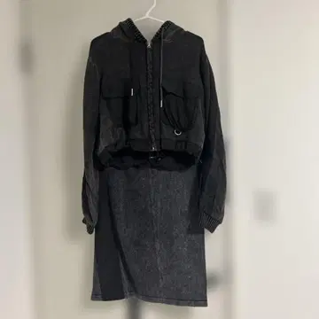 ROGER AND RAW 후드티 & 스커트 셋업