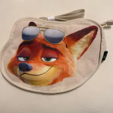 도쿄 바나나 주토피아 2 닉 숄더백