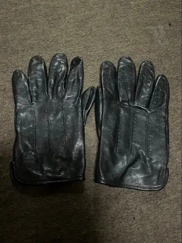 23구 HOMME 블랙 가죽 장갑 안감 부착