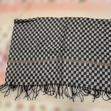 로즈버드 체크 무늬 스톨