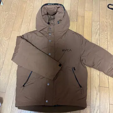 RVCA 후드 부착 브라운 자켓