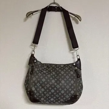 러셋 그레이 나일론 가죽 숄더백