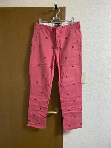 RUGBY 핑크 자수 치노 팬츠 사이즈 30