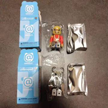 베어브릭 51 아이언 메이든 앞뒤 2체 세트