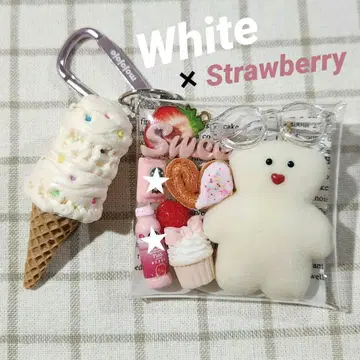 가챠 파우치 mojojojo 화이트 x 스트로베리