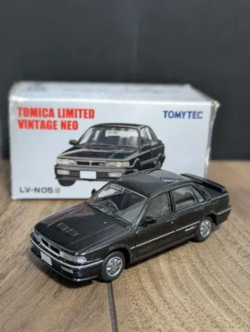 토미텍 토미카 빈티지 네오 LV-N05 갤런트 VR-4