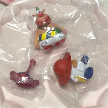 하쿠숀 마왕 나라룬데스. 가챠 캡슐 토이 3종