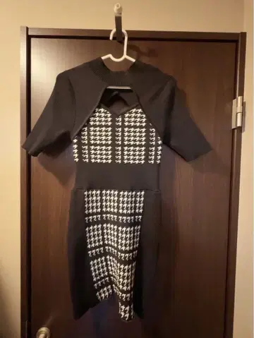 rienda 하운드투스 체크 패턴 니트 원피스