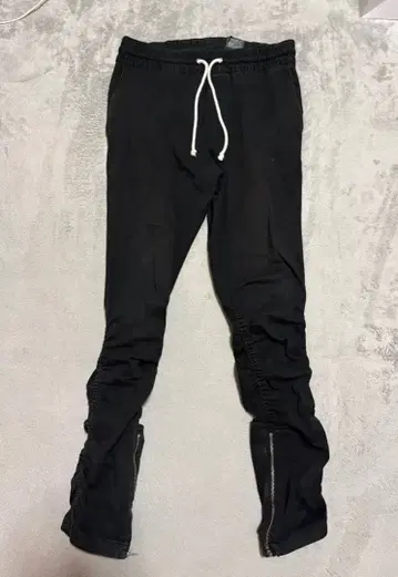 H&M 사이드 지퍼 조거 팬츠 [ 블랙 ] 28 사이즈