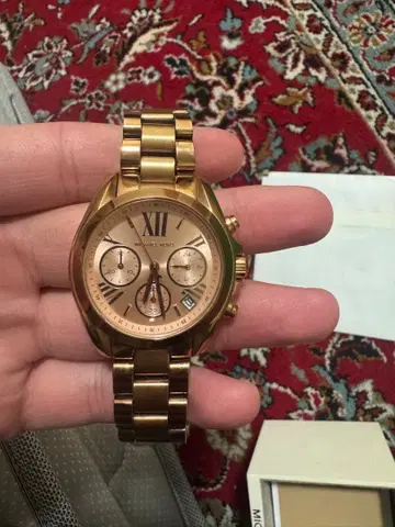 Michael Kors 골드 크로노그래프 손목시계