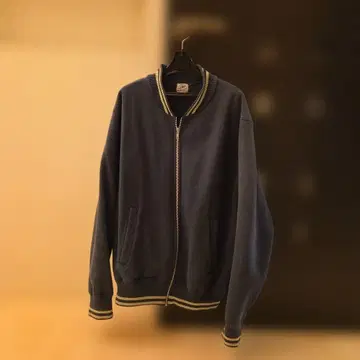 KEARNEYHOUSE 네이비 집업 점퍼